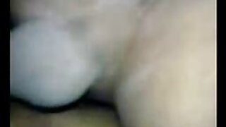 Nikki Benz tasma porno sıcak göğüsleri